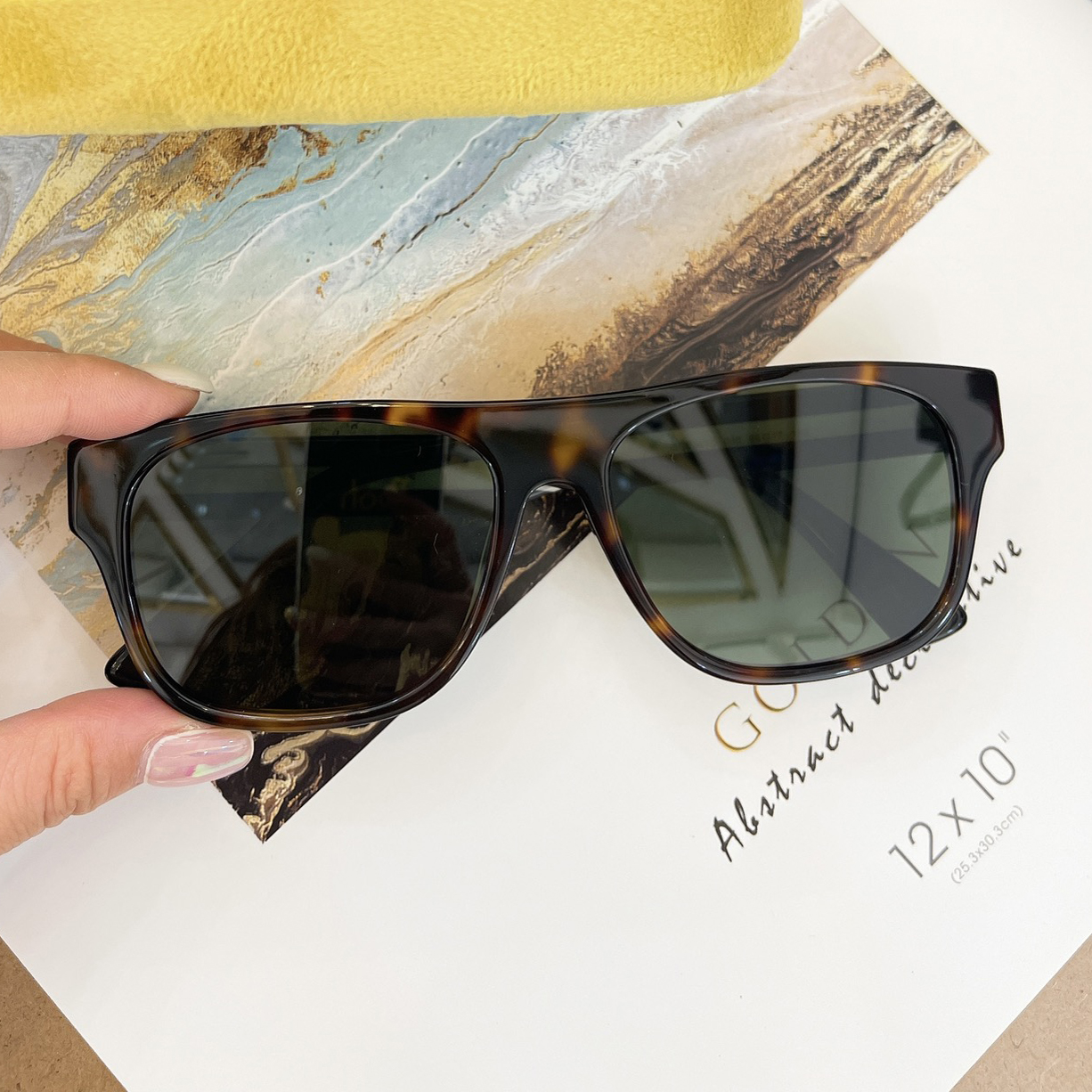 

Rectangle Havana Sunglasses Sunglass Green Lenses Men Glasses Sunnies Shades UV400 Eyewear with Box 2207