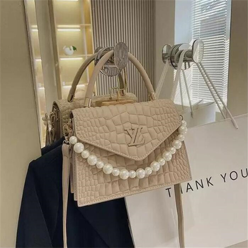 

2022 New Style Evening Bags Tops Quality Handbag Wallet Handbags Women Shoulder Bags Crossbody Soho Disco Shoulders Bag Fringed Messenger Bagsss, Khaki