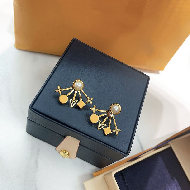 

Designer Fashion Studs Gold Letter Stud Earrings Womens Luxury Brand Earring Stylish Mens Explosive Earring Classic L Earrings D22112503JX