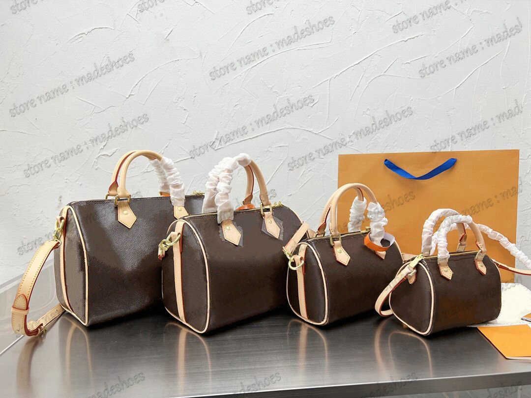 

Designer Boston Bag Nano Speedy BANDOULIERE 16cm 25 30 Shoulder Bag Mini Duffle Handle Handbag With Engraved Padlock Women Designers Luxury 2BHJ