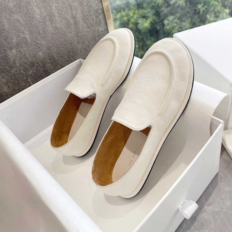 

row Designer the shoes Dress High edition Lefu Leather simple loafer Doudou slip on flat sole casual shoes UOUU, Black