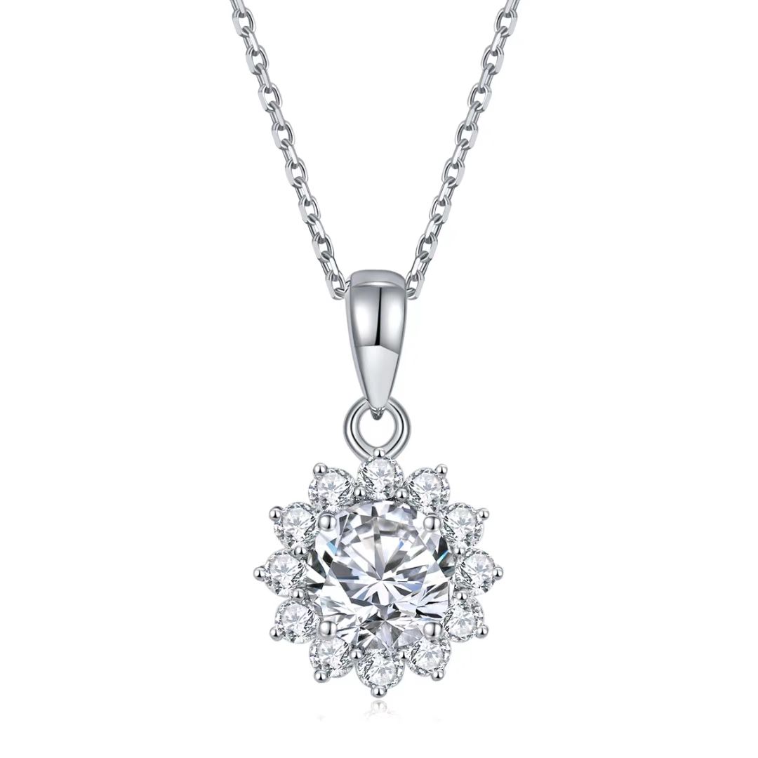 

Silver Sun Flower Pendant Moissanite 925 Sterling Clavicle Necklace Fashion Lady Jewelry