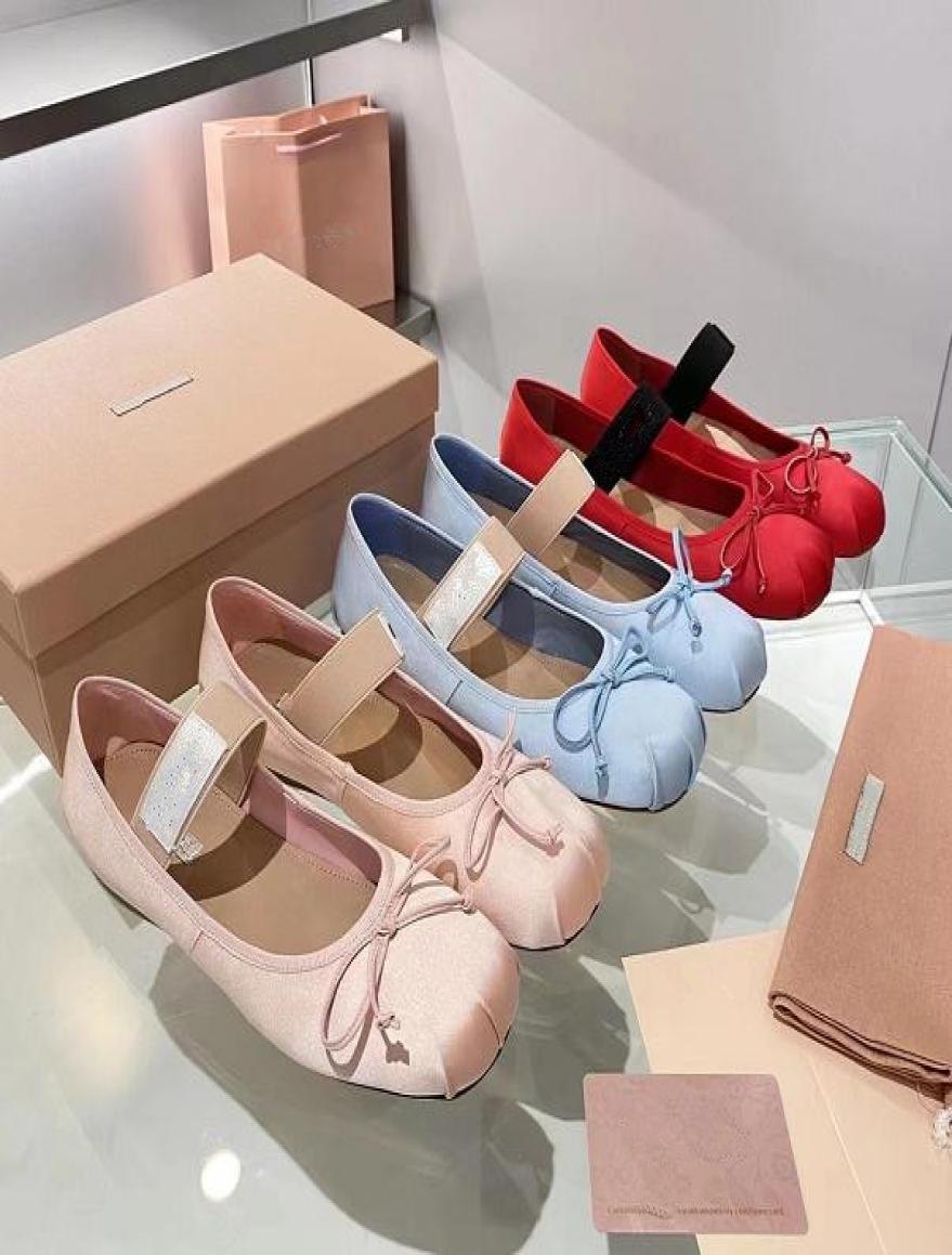 

Miu 2022 new ballet shoes women satin bow comfort and leisure loafer flat Dance shoe ladies girl Holiday stretch Mary Jane shoes3972767