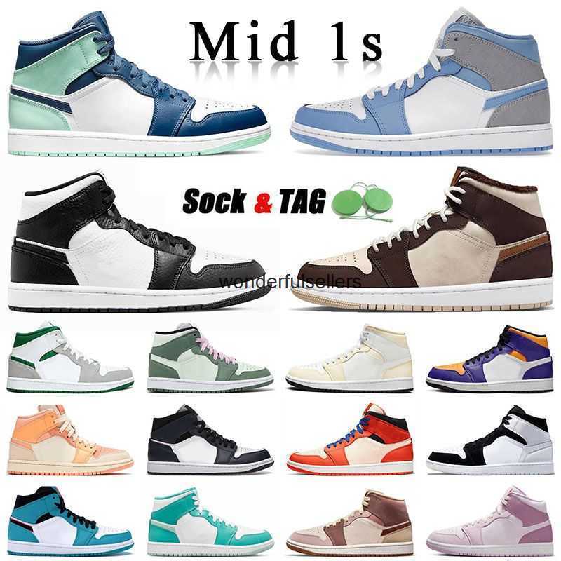 

J1 Mid Jumpman 1s Basketball Shoes Mens Womens Dutch Green Blue Mint Split Black and White Shadow Red Dark Chocolate Multicolor Milan, M42 36-46 mid gs highlighted