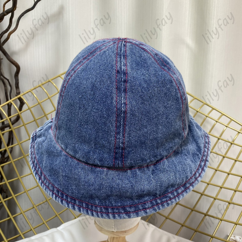 

Fashion Gold Letter Designer Bucket Hats Mens Retro Cowboy Style Hat Women Sunhat Well-Matched Outdoor Caps Denim Beanie Fedora C Fitted Cap, Blue