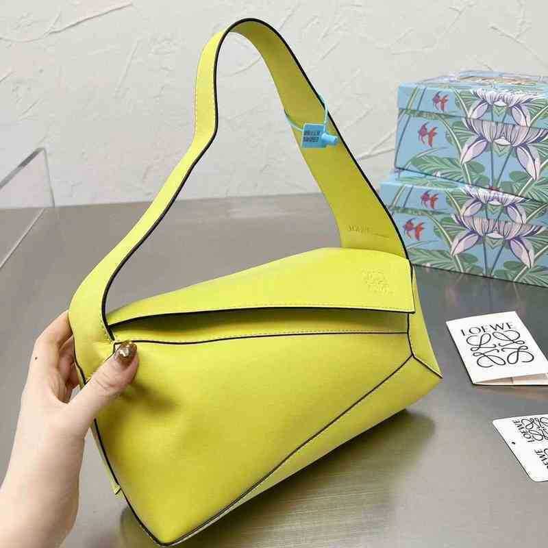 

Handbags designer Loews Leather Bags Shoulder Geometry Armpit 2022 One Handbag Color, Fluorescent green