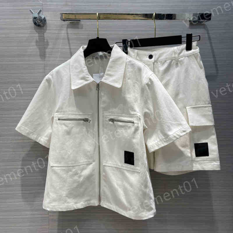 

Womens Two Piece Pants 22ss Temperament Lapel Short Sleeve Jacket And Tooling Shorts 2 Piece Luxury High Quality Designer Tracksuits For Women