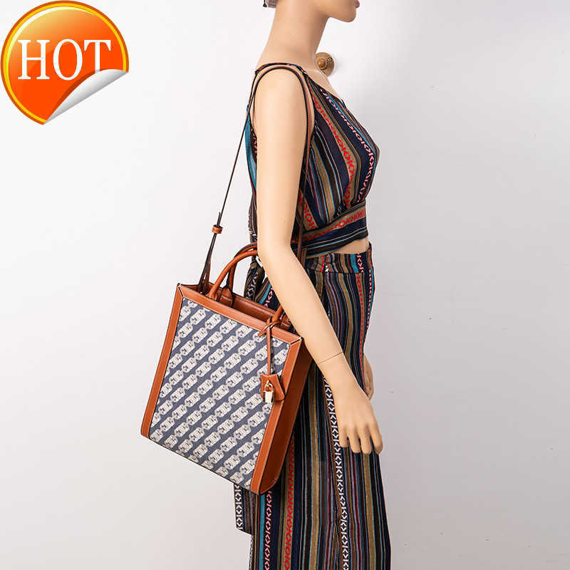 

Women's Designer Bags Triumphal Arch Tote Bag 2021 New Embroidery Vertical Mini Shopping One Shoulder Messenger Factory Direct Sales, Old flower trumpet