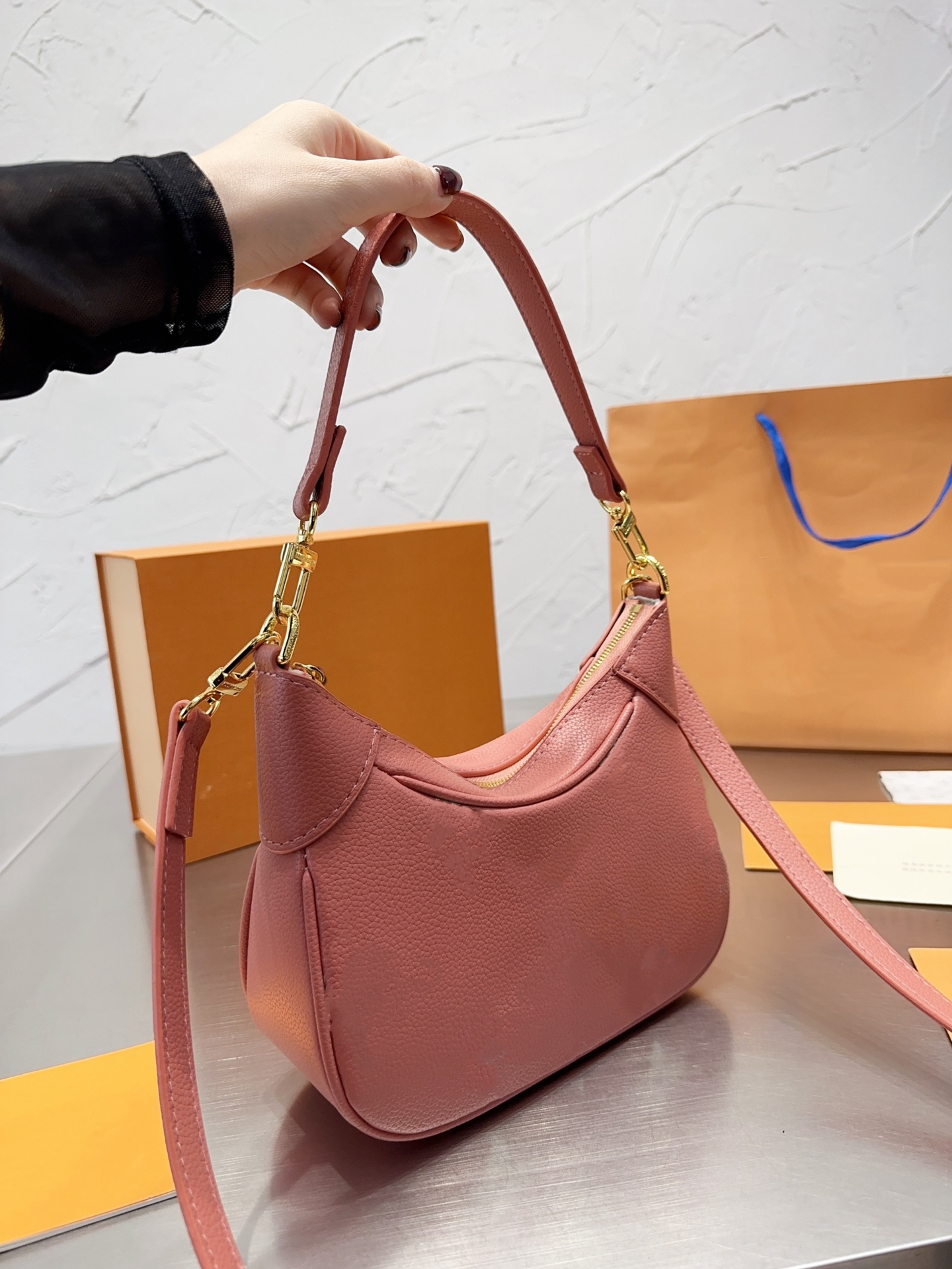 

Underarm Handbag Attach Large Shoulder Bag Genuine Leather Tote Bags Fashion Letter Print Detachable Two Straps Women Crossbody Purse Hardware, High quality