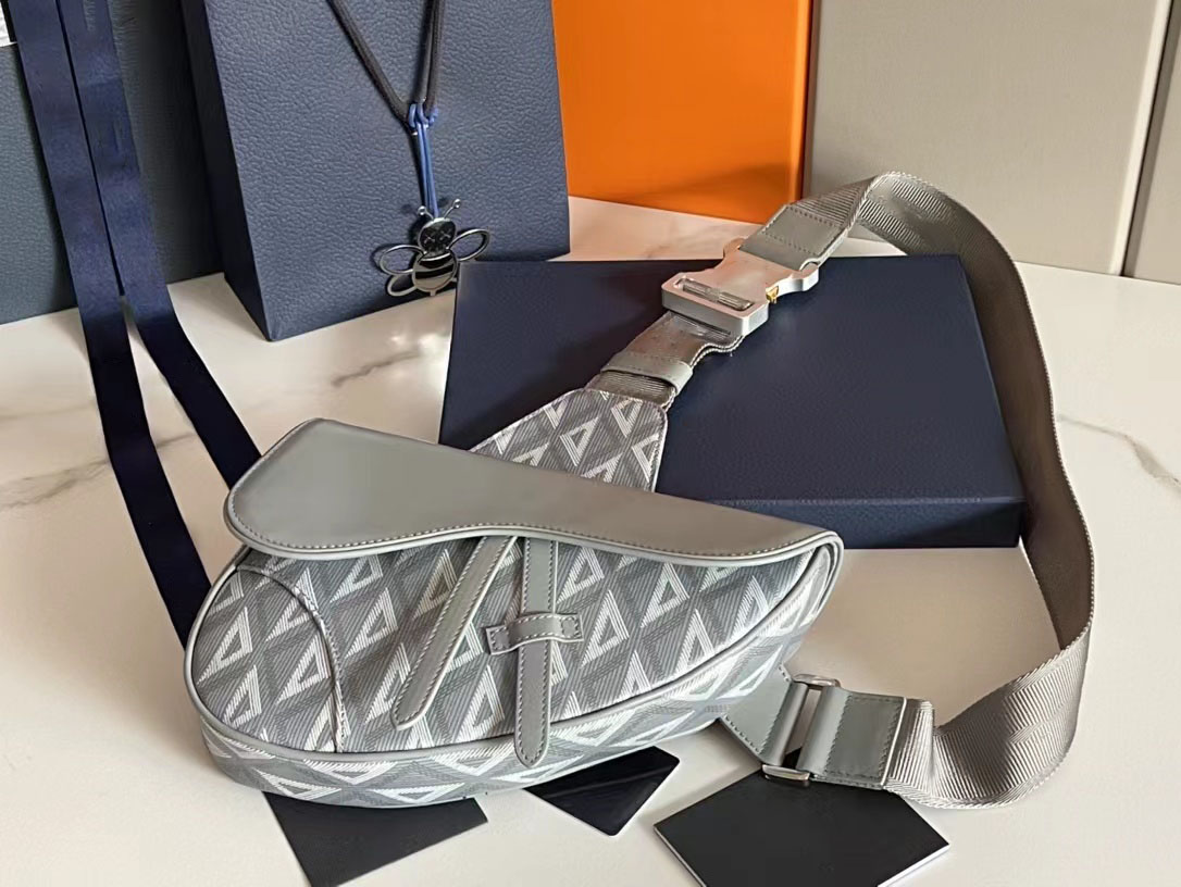 

Classic designer fashion trend flap tote bags 5A quality plain handbags famous designers luxury crossbody bag luxuries women the birkin Luxury goods senior mensbag, Box