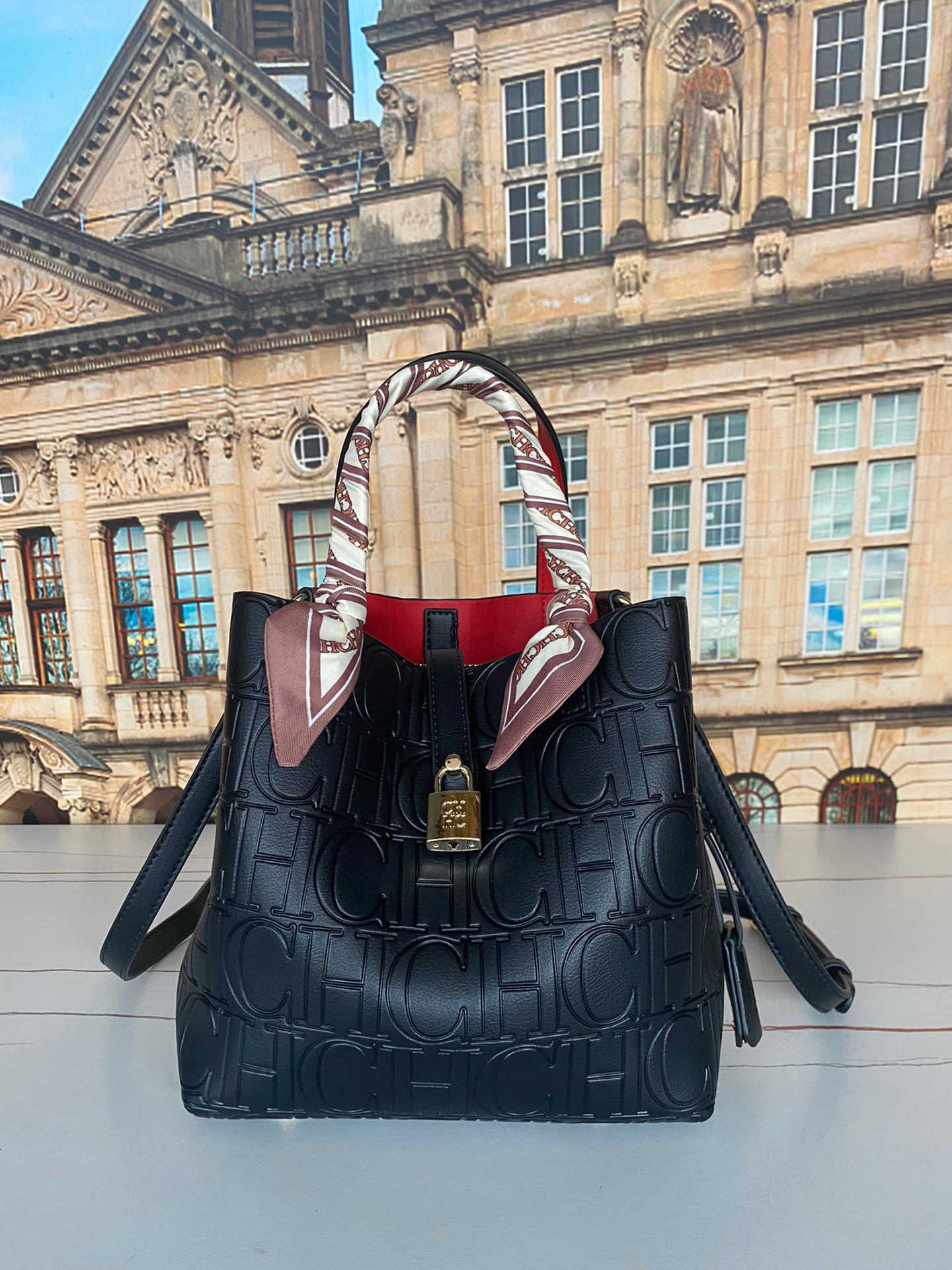 Sac de designer CILMI HARVILL Sacs 2022 Nouvelles femmes Mini sac seau bras croisé épaule unique foulard en soie gratuit boucle décorative en cui