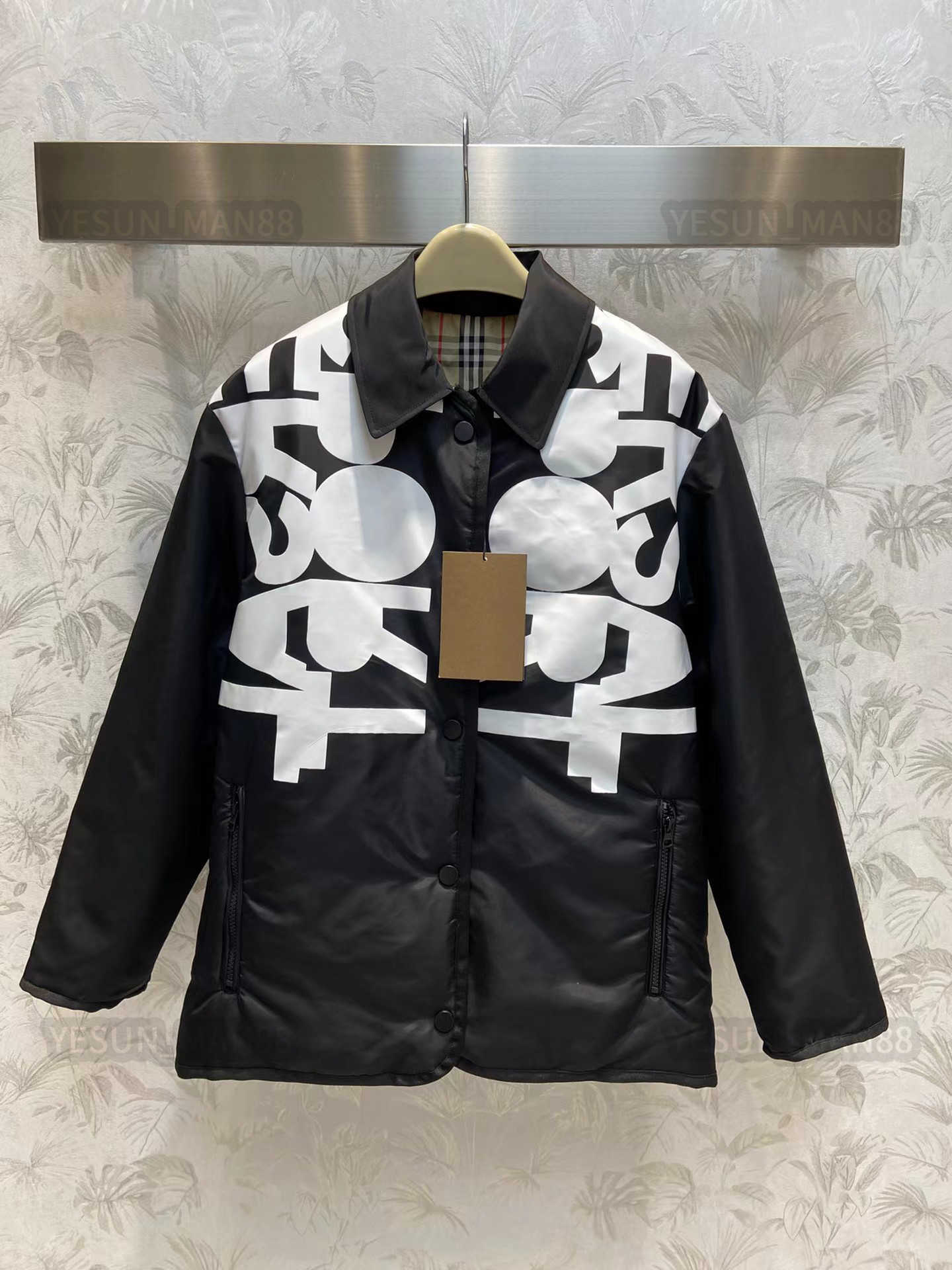 

Womens Designer Burberys Down Jacket Winter Burbs Can Wear It On Both Sides Puffer Jackets Coat Outerwear Bbr Causal Warm Parka, 999