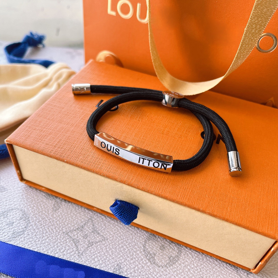 

Luxury Personality Party Women's Stainless Steel Couple Bracelet 18K Gold