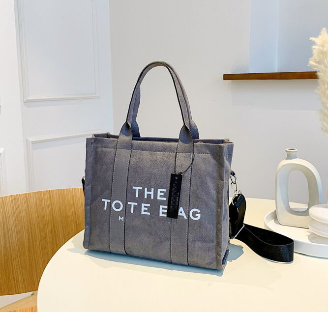 

Retail Marc Large Capacity Tote Bag Womens Color Contrast Soft PU Handbag Letter Fashion Shoulder Bag Commuting Messager Bags y202217, Beige white