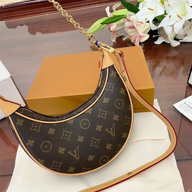 2025 Loop bag Croissant bags shoulder hobo designer Purse M81098 Cosmetic half-moon baguette underarm Handbag crossbody Metal Chain Collection lu