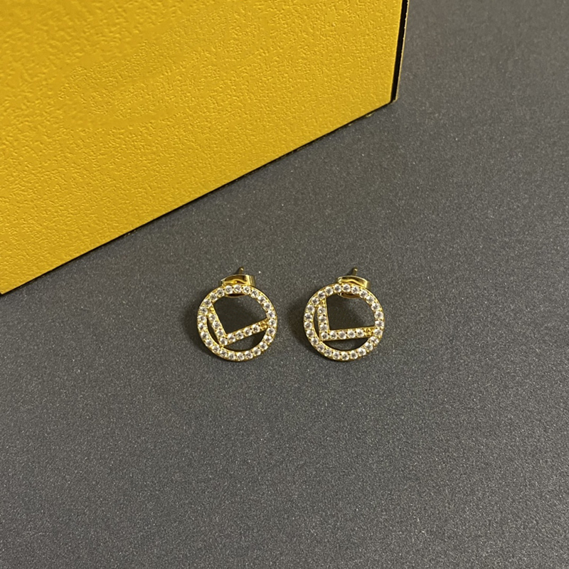 

Designer Fashion Studs Gold Circle Letter Stud Earrings Womens Luxury Brand Earring Mens Explosive Earrings Vintage Earring D22112802JX