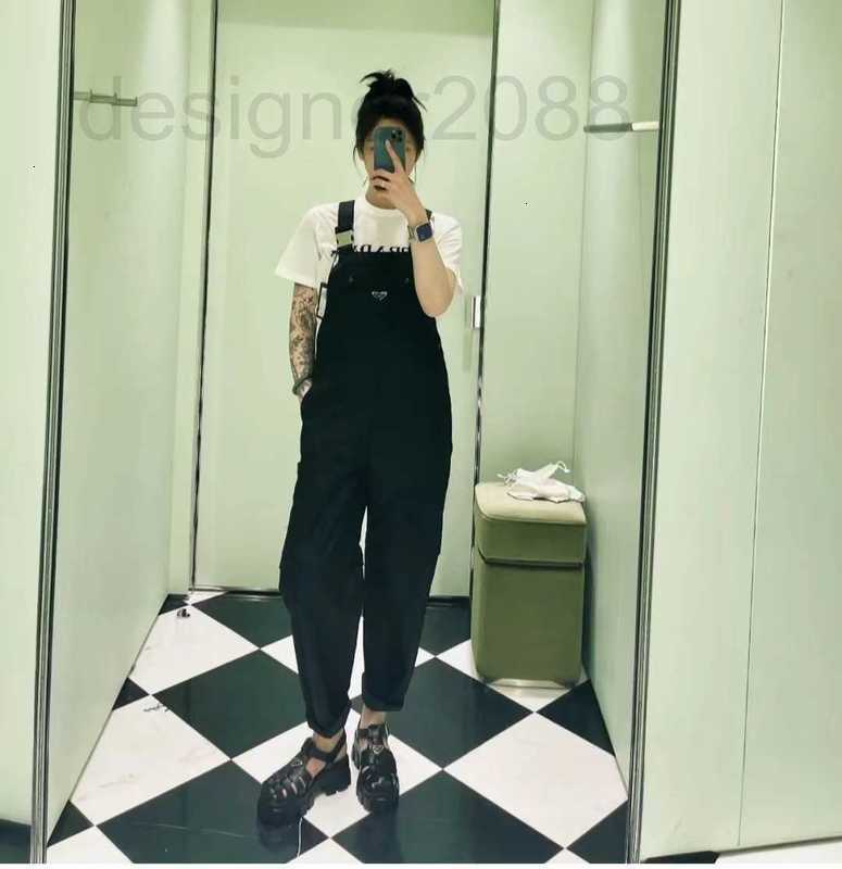 

Women' Jeans designer Nanyou Wear P2022 Autumn New Triangle Denim Strap Pants Loose and Slim, Blue