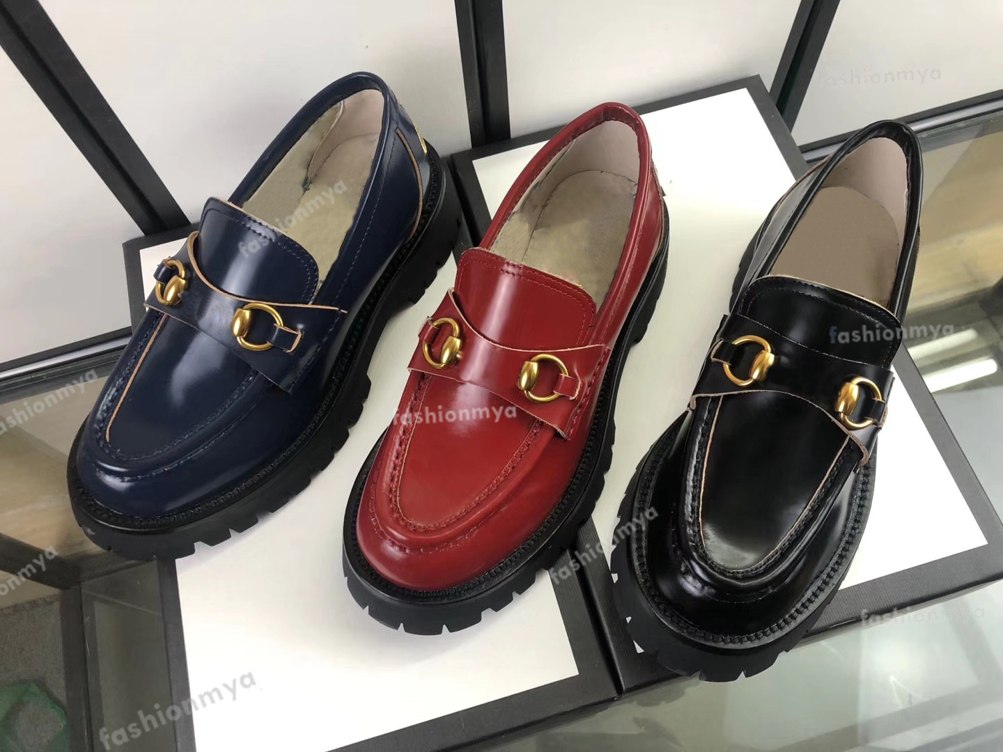 

Designer Shoe Women Loafers Dress Shoes Golden Metallic Embroidered Cowhide Leather Classic Platform Sneakers Lady Walking Loafer