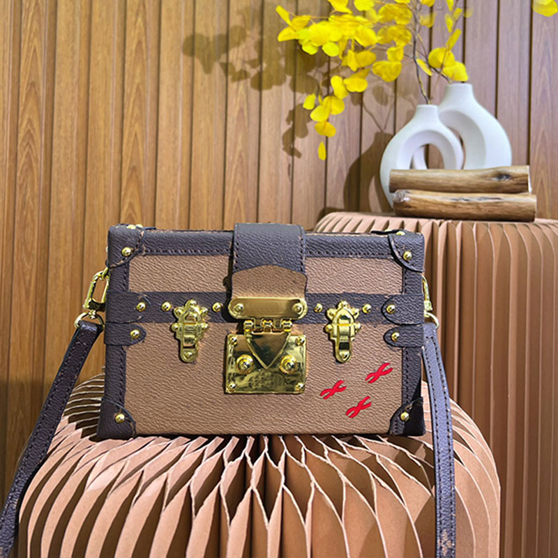 

Flap Cosmetic Bag Trunk Crossbody Bag Shoulder Handbag Women purses Purse Plain Axillary Box Wallet Fashion Classical Letters Zipper Hardware Detachable Strap, #3 26x13cm