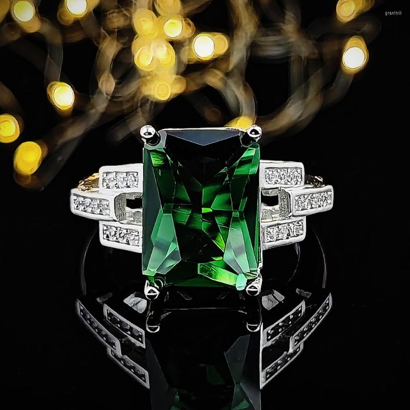 

Wedding Rings Silver Color Designer 2022 Green Rectangle Zircona Engagement For Women Female Luxury Party Gift Jewelry R