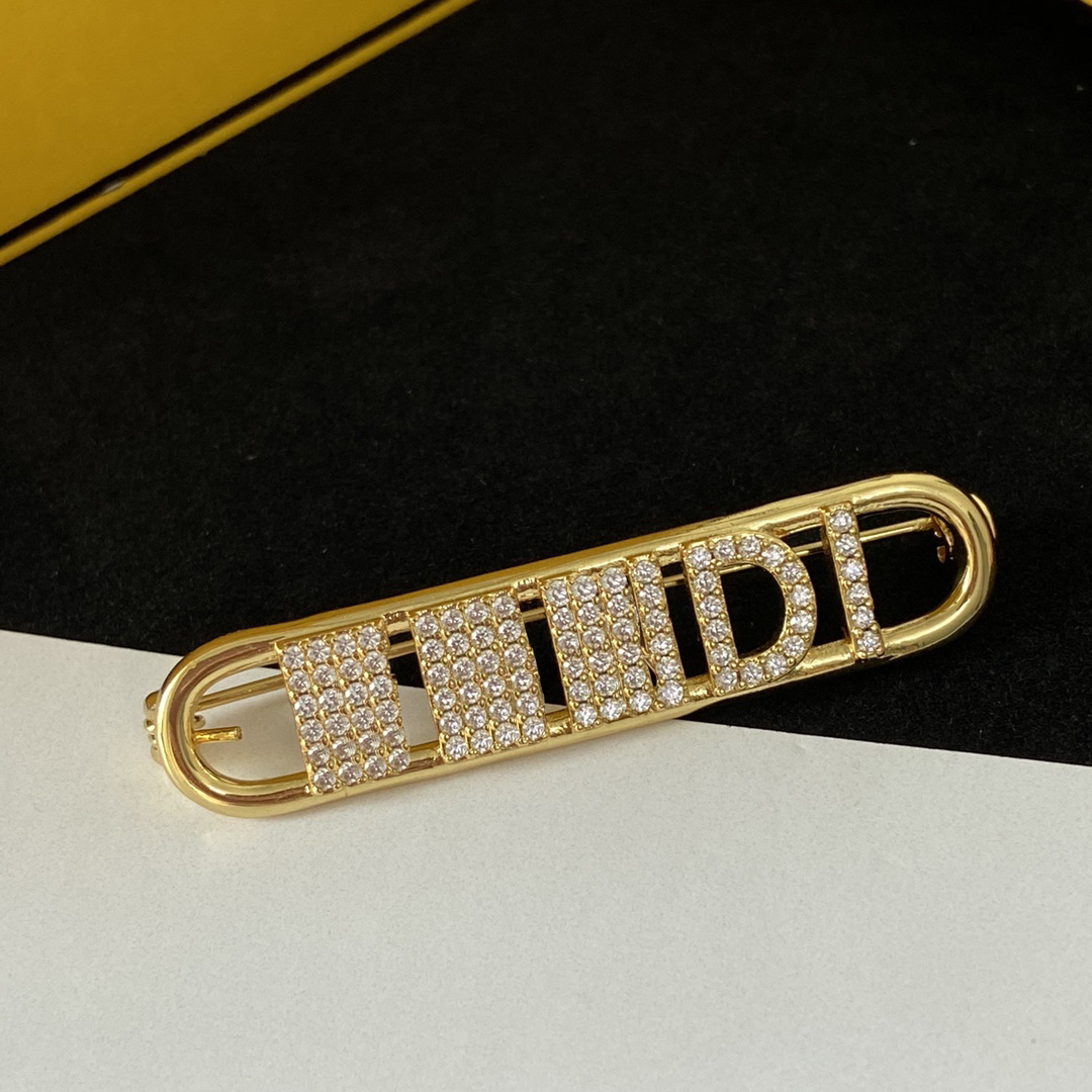 

Gold Jewelry Ladies Fashion Designer Brooch For Women Luxury Dress Accessory Womens Breastpin Leency Brosche As Hairpin Gift 22112804CZ