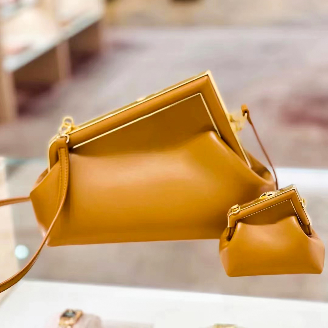 

5A quality Fend First crossbody shoulder Bag large handbags strap Women's men famous fashion tote Metal buckle clutch Evening Genuine Leather city cosmetic pochette, Cream