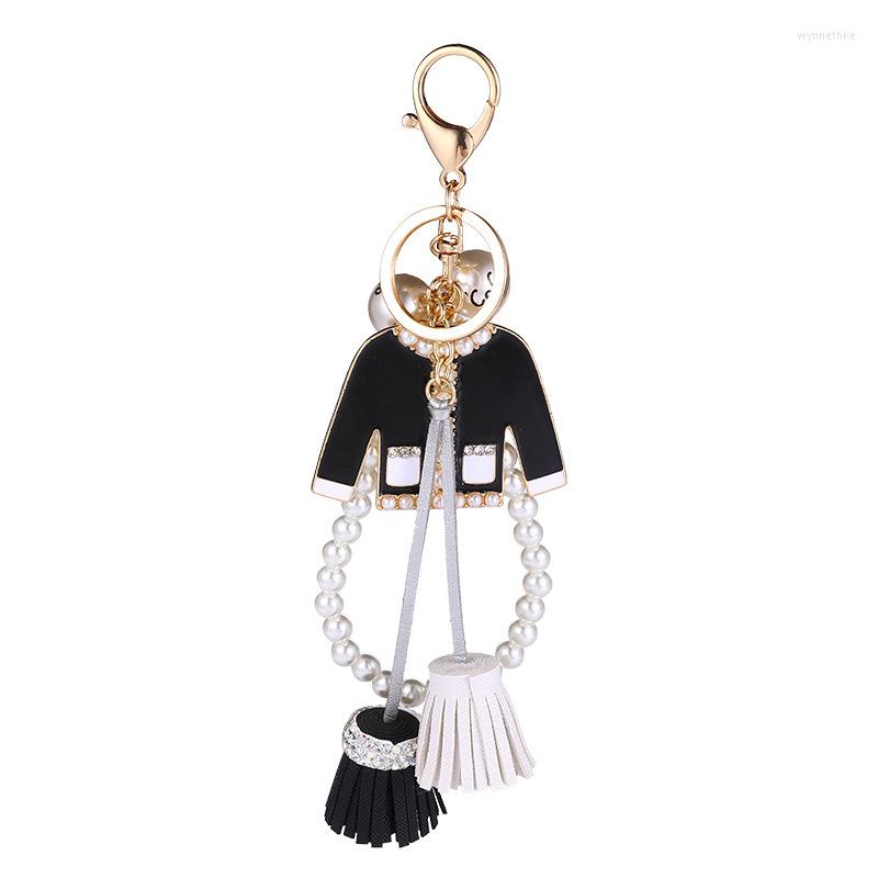 

Keychains Elegant Jewelry Imitation Pearl Chain Tassel Black White Keychain Car Holder Bag Pendant Accessories For Women Girl Keyring Gift