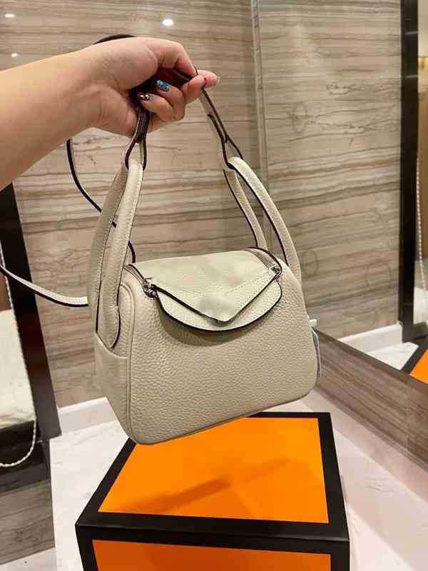 

Shoulder Bags Luxury Fashion Simple Small Square Wallet Women's Designer High Quality Real Leather Capacity Handbags 11128, Grey