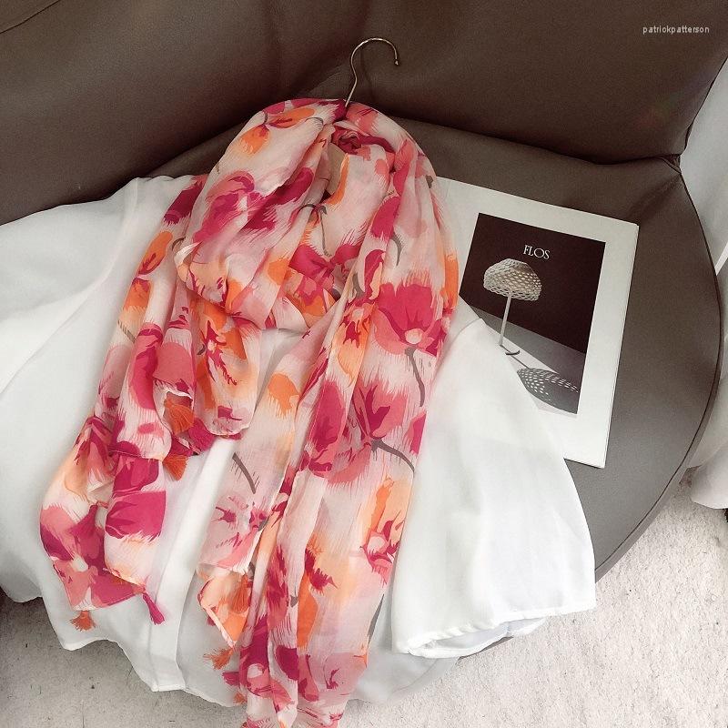 

Scarves 2022 Est Beautiful Ombre Flower Print Tassel Scarf Shawls Spring Cotton Beach Floral Wrap Head Hijab