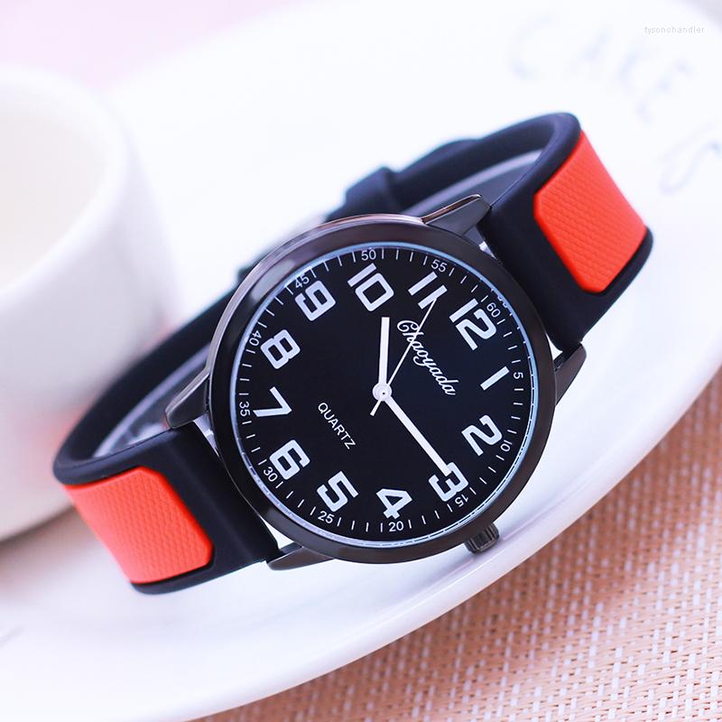 

Wristwatches High Quality Young Men Boys Cool Contrast Color Sport Silicone Quartz Wristwatch Students Digital Waterproof Electric Watch
