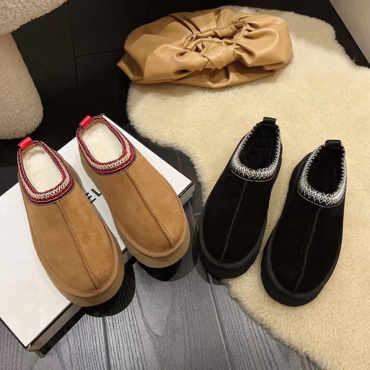 

Australia Women Winter Snow Boots Mini Platform Slippers Luxury Warm Fur Ankle Boot Chestnut Black Platform Fluffy Indoor Booties, Color1
