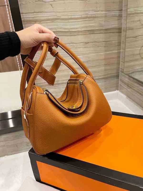 

Shoulder Bags Luxury Designer Women's Wallet Fashion High Quality Real Leather Capacity Mobile Phone Handbags 1216, Black