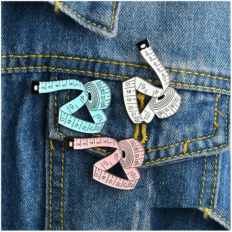 

Pins Brooches Cartoon Personality Rer Brooches Set 3Pcs Enamel Number Paint Badges For Boys Alloy Lapel Pin Denim Shirt Fashion Jew Dhdcv