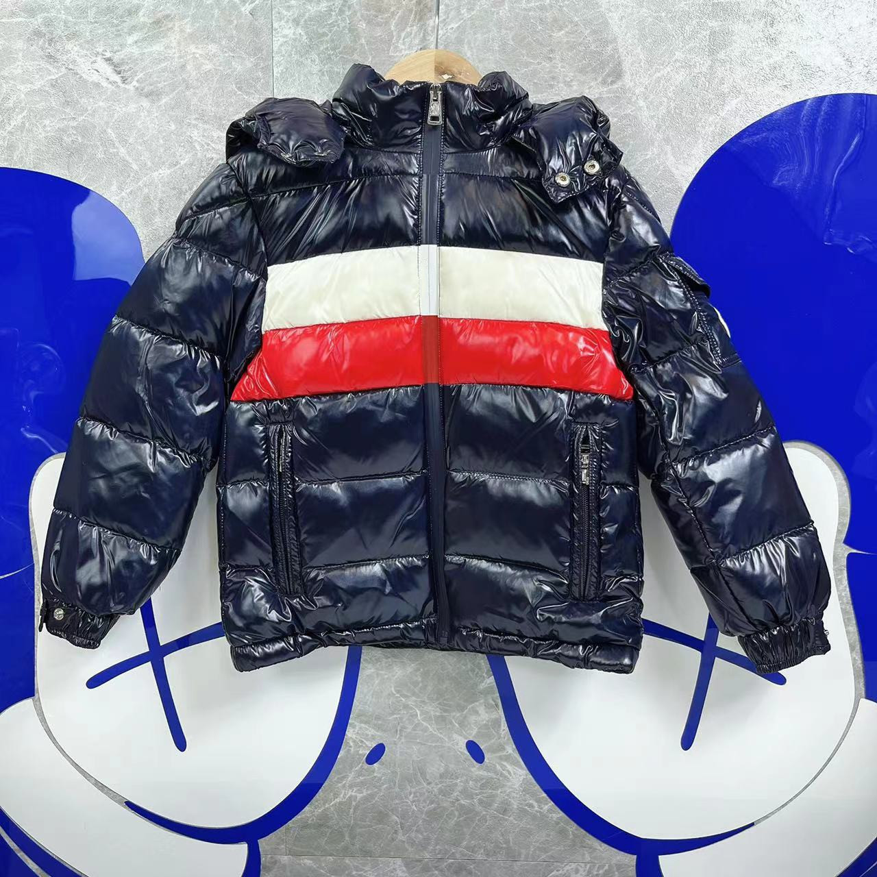 

Down Coat Designer children's coat Boys Thermal cotton down jacket Autumn Winter fashion casual wear striped boys zipper overc 221125, Blue