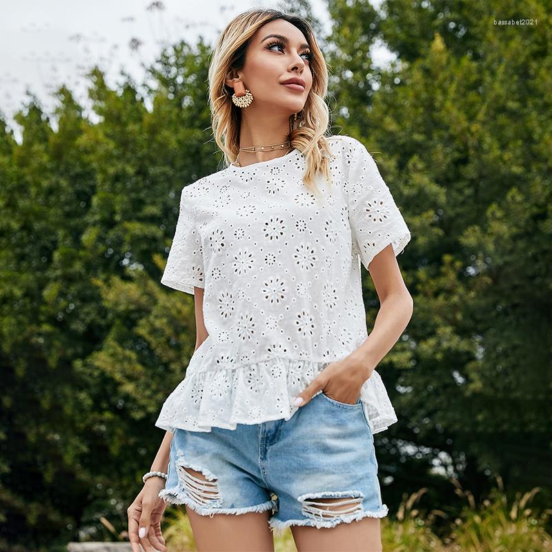 

Women' T Shirts O-Neck Summer Lace T-Shirt Hook Flower Hollow Out Ruffle Casual White Tops Women Short Sleeve Tees Cottagecore Aesthetic