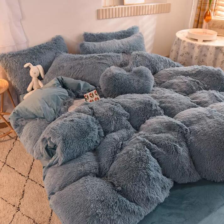 

Plush Duvet Cover Set 4 Pieces King  Size Ultra Soft Bedding Set Faux Fur Design Comforter Home Bed Textiles, As shown