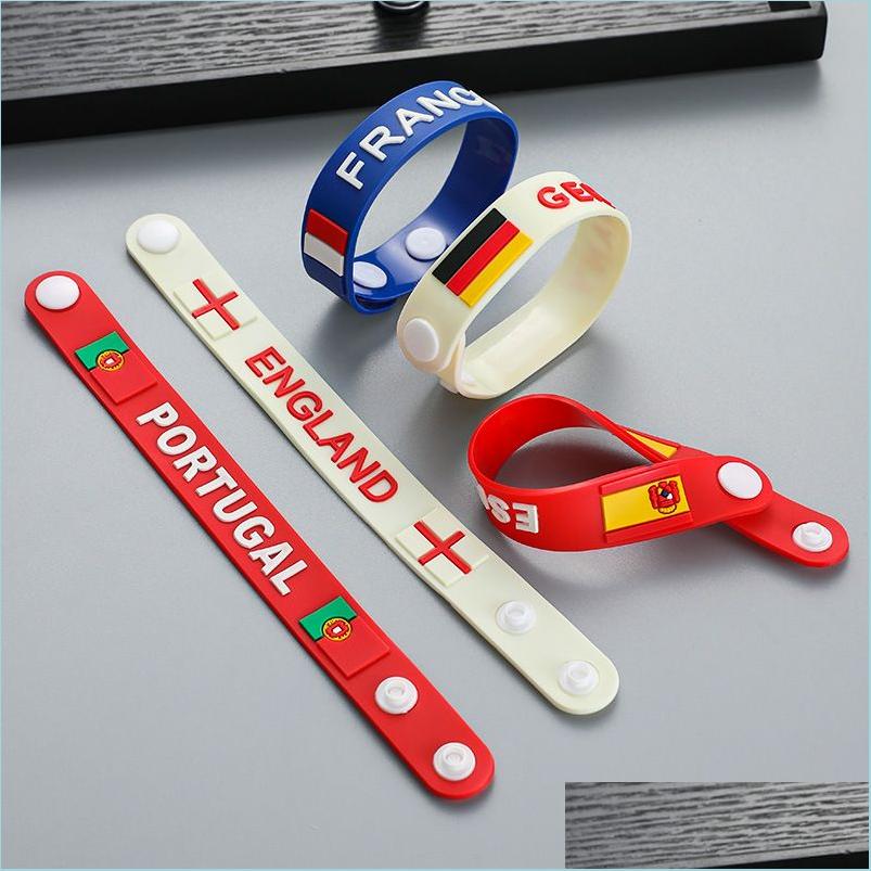 

Charm Bracelets Sile Bracelet 2022 Qatar World Cup Decorations Bangle Small Gift Souvenir For Football Fans National Flags About 23C Dhpol
