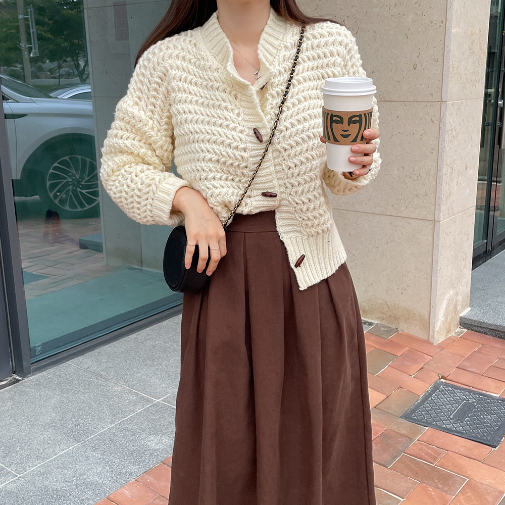 

Women  Knits Tees Autumn Winter Vintage Relaxed Lazy Style Versatile Cardigan Knitted Sweater 221125, Khaki
