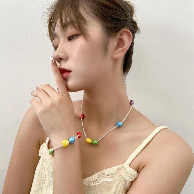 

Choker Korean Fashion Color Ceramic Love Beaded Necklace For Women Girls Sweet Heart Flower Scrub Clavicle Chain Jewelry Collier