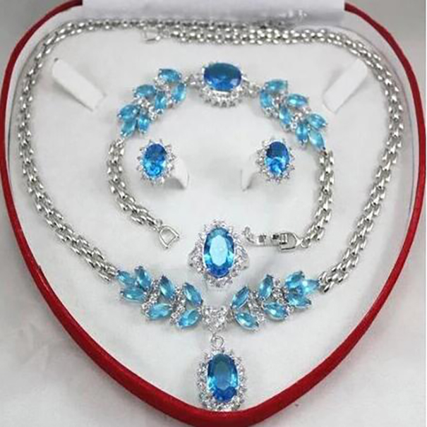 

New women's crytal/jade Necklace/Earrings Ring Bracelet jewelry set