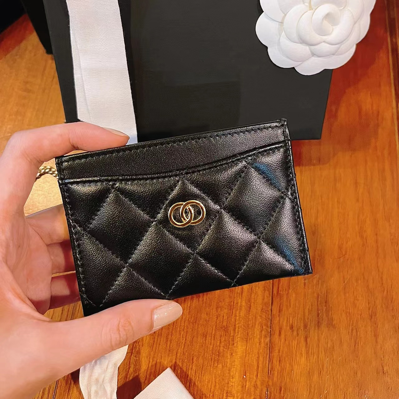 

luxury men credit card wallets holder lambskin Square Luxurys Designers purses caviar Womens classic Genuine Leather cardholder wallet card slots key pouch Short, Black ball pattern