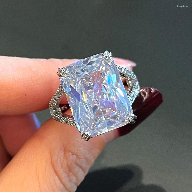 

Wedding Rings Dazzing Big Square Shape Rhinestone For Women Luxury White Princess Crystal Ring Weddings Party Trendy Jewelry Wholesale