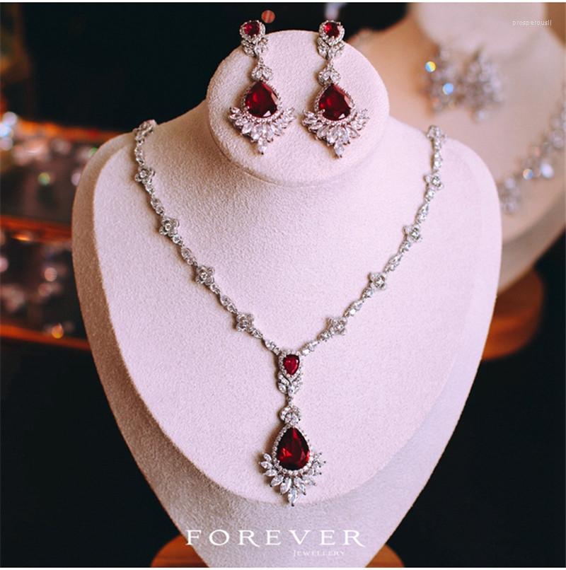 

Pendant Necklaces Jewelry Sets For Women High Quality Wedding Necklace And Earrings Red Stone Wendding Set Needle Drop