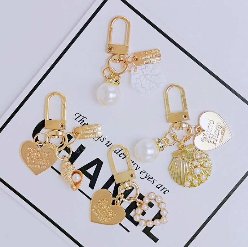 

Pearl Shell Keychain Creative Small Gift Ins Metal Love Small Pendant Ornament Key Chain Accessories Cute