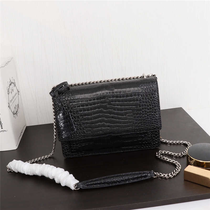 

Women Bag Handbag Fashion Crossbody genuine leather Crocodile pattern High quality chain shoulder bags YB22 Messenger Clutch Cross, Red crocodile pattern-silvery