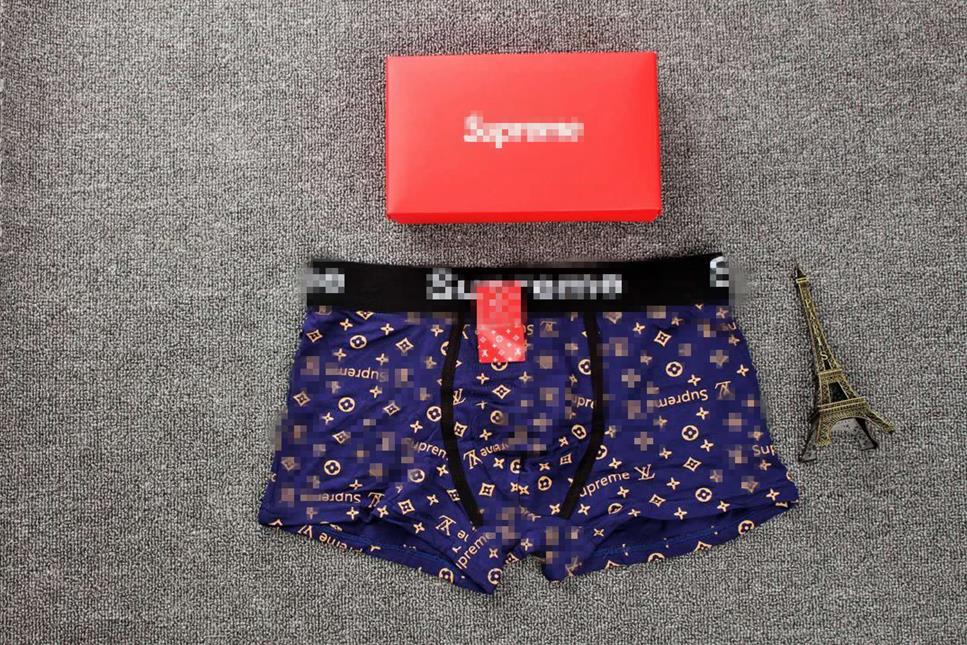 

Underpants Mens Underwears Designer Short Underwear Boxer Ice Silk Summer Ultra Thin Section 2022 Popular Loose Boxer Shorts Head Slit 2022, Original brand packaging box