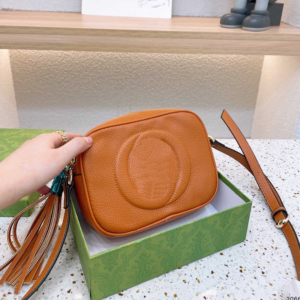 

Cosmetic Bags Cases Fashion Top Quality Women Handbags Wallet Handbag Woman Relief Real Leather Bags Crossbody Soho Disco Shoulder Bag Fringed, Black