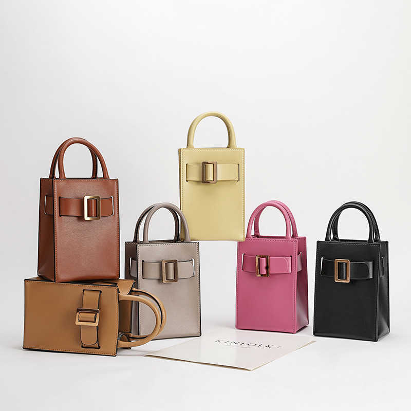 

Thailand Square Buckle Bag Tote Phone Bag Metal Leather Buckle Crossbody Hand Carry Luxury Leather Women's Bags 221128, Apricot yellow