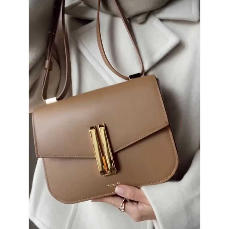 

British niche brand 2022 new Demellier bag Women's leather one shoulder cross body light luxury tofu, Taupe smooth