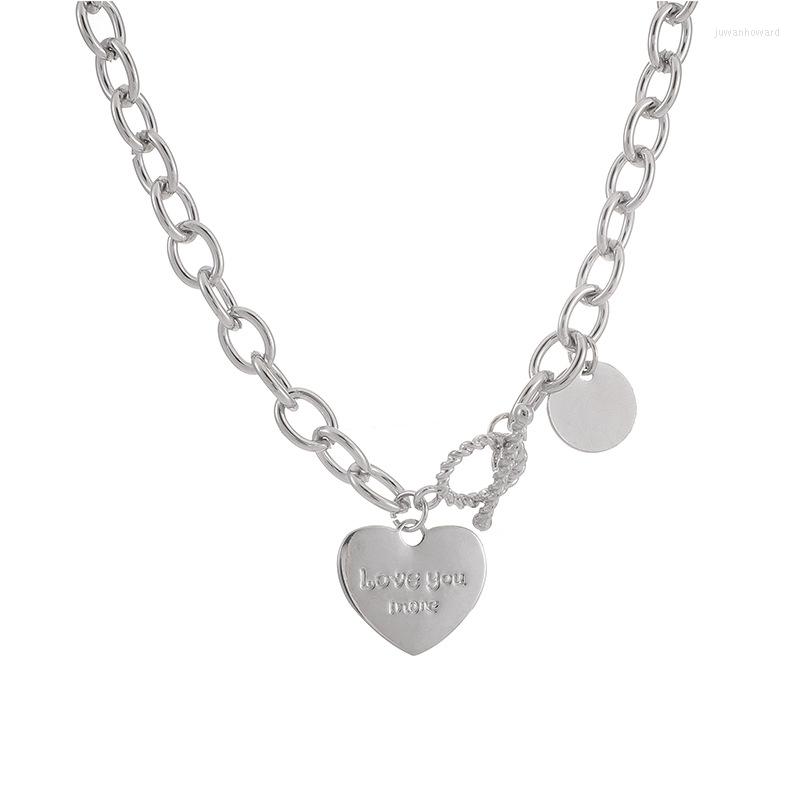 

Choker Punk Hip Hop Style Sexy Girls Accessories Front Buckle Type Heart Chain Necklace For Women Fashion Jewelry